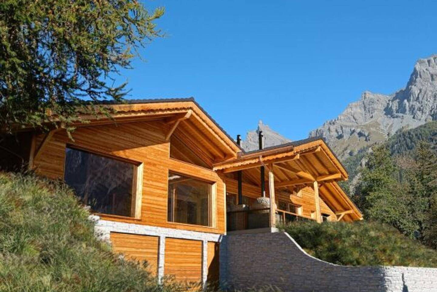 Magnifique chalet de 7,5 pièces aux Mayens de Chamoson