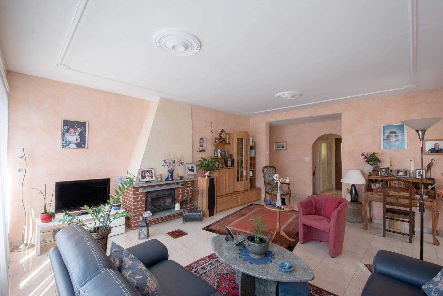 Spacieuse villa individuelle idéalement située à Uvrier