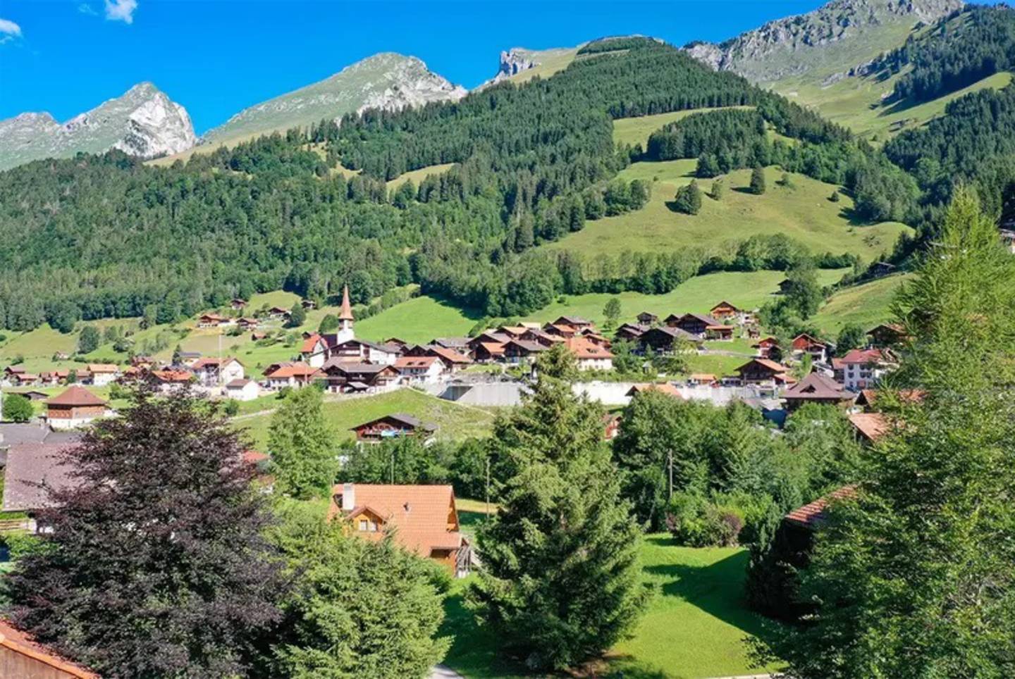 Chalet de standing à construire à Jaun